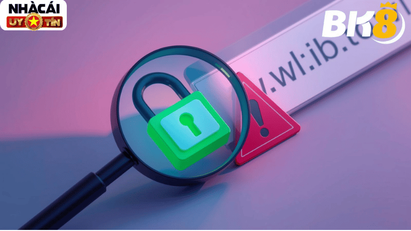 Luôn kiểm tra kỹ tên miền và chứng chỉ bảo mật SSL trước khi đăng nhập để tránh các trang giả mạo (Phishing).